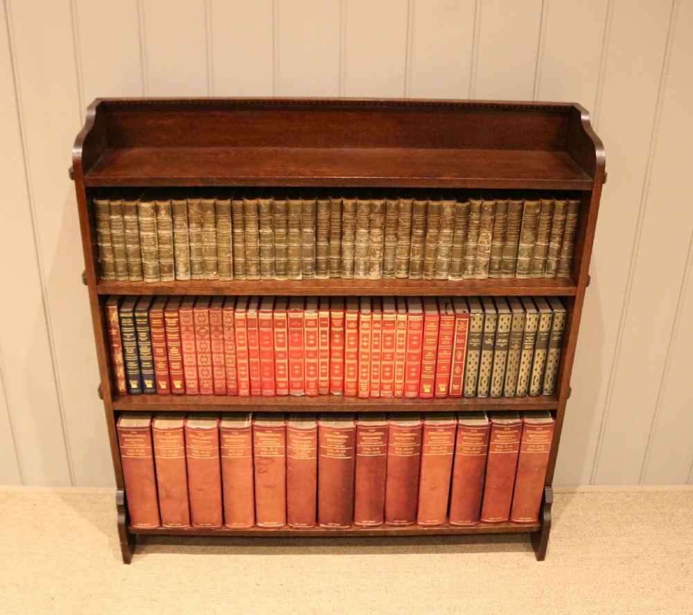 Oak Open Pegged Bookcase View IV