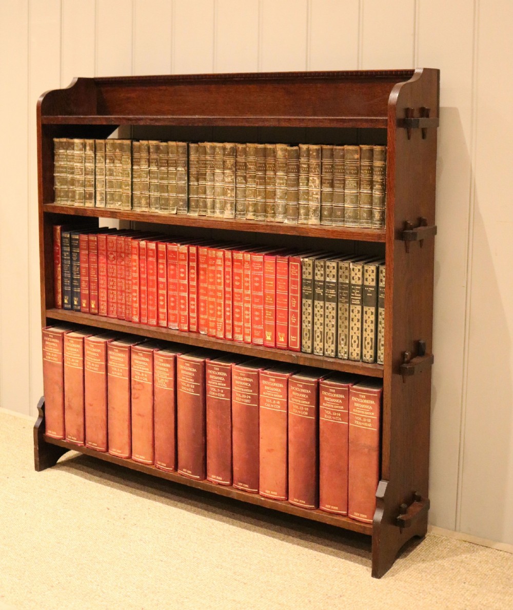 Oak Open Pegged Bookcase View VIII