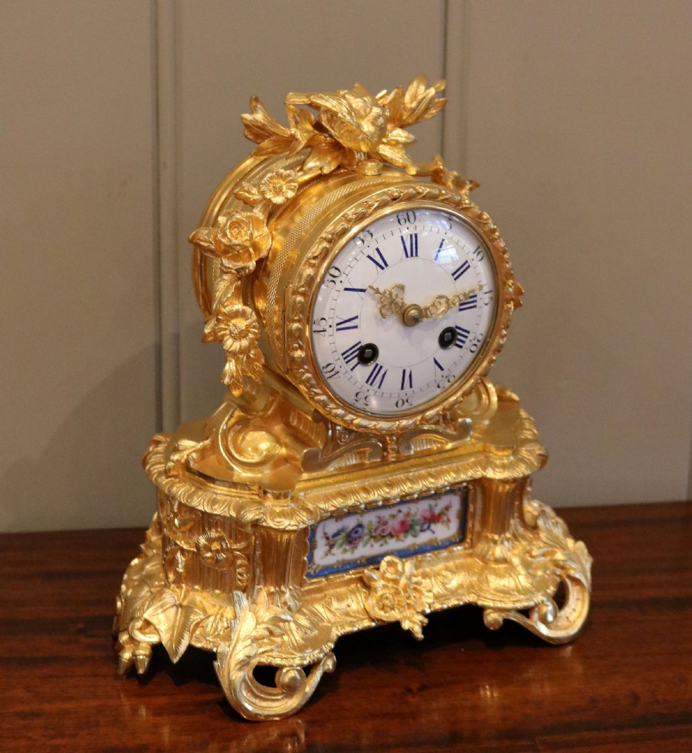 Small French Gilt Ormolu Mantel Clock View VIII