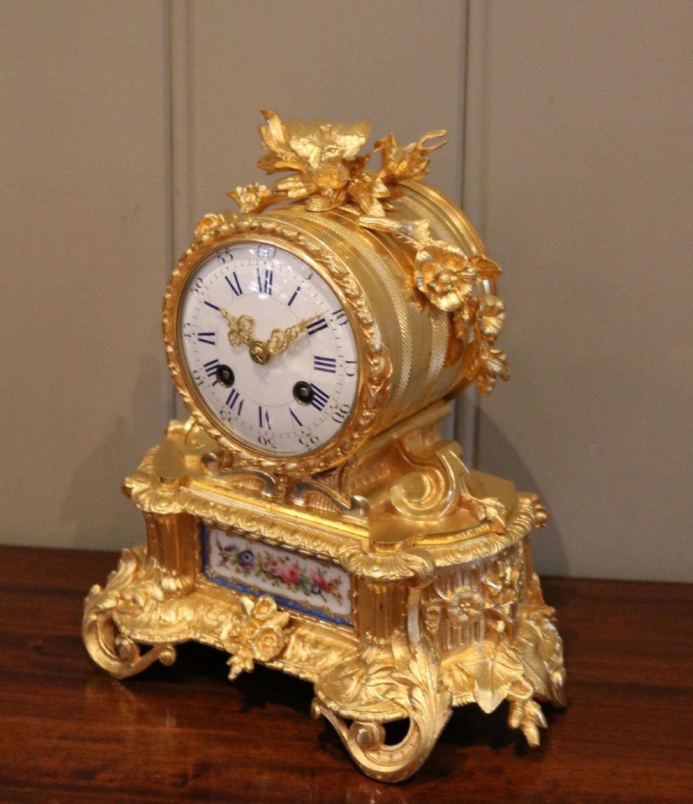Small French Gilt Ormolu Mantel Clock View IX
