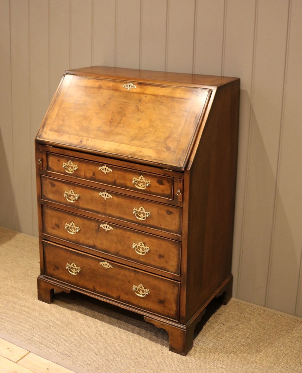 1930s Walnut Bureau