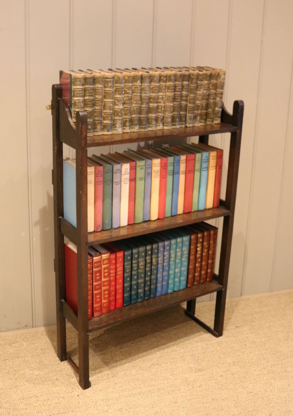 Oak Open Bookcase View VII