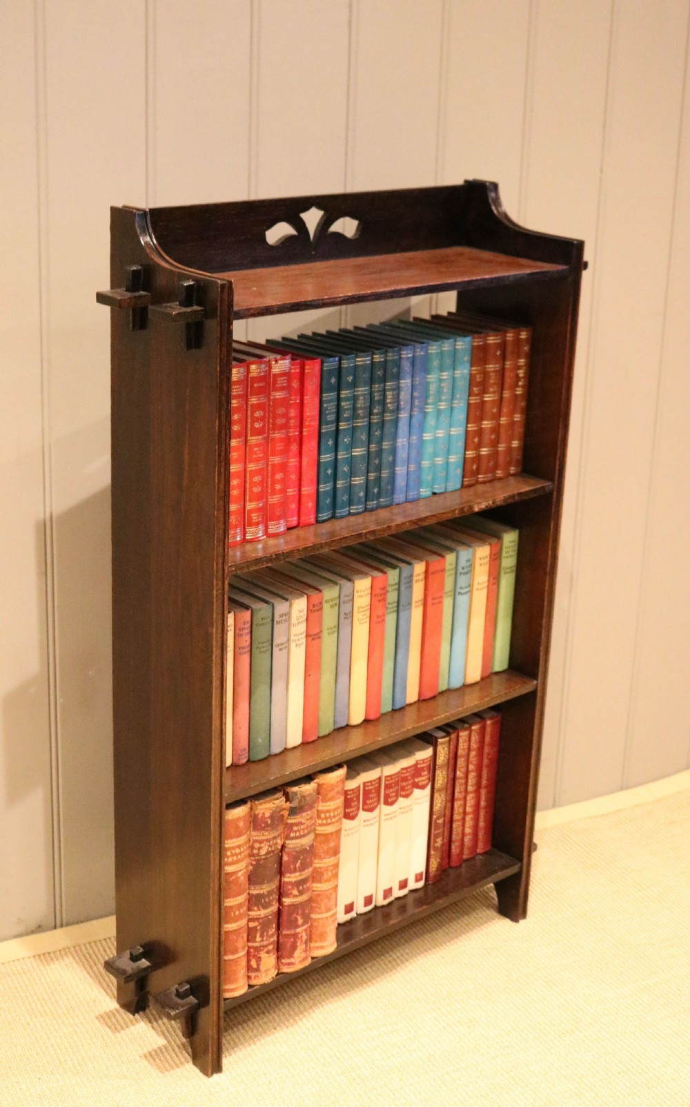 Oak Open Pegged Bookcase View VII