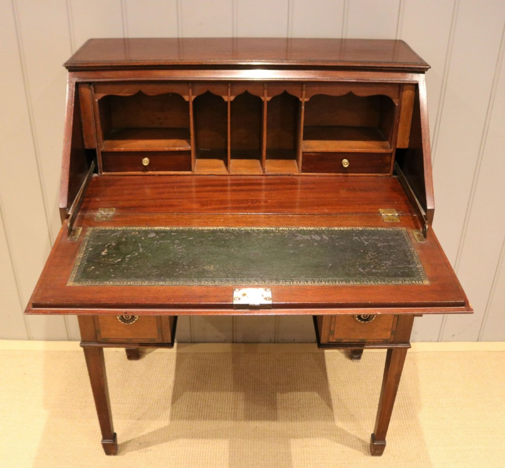 Mahogany Kneehole Bureau View II