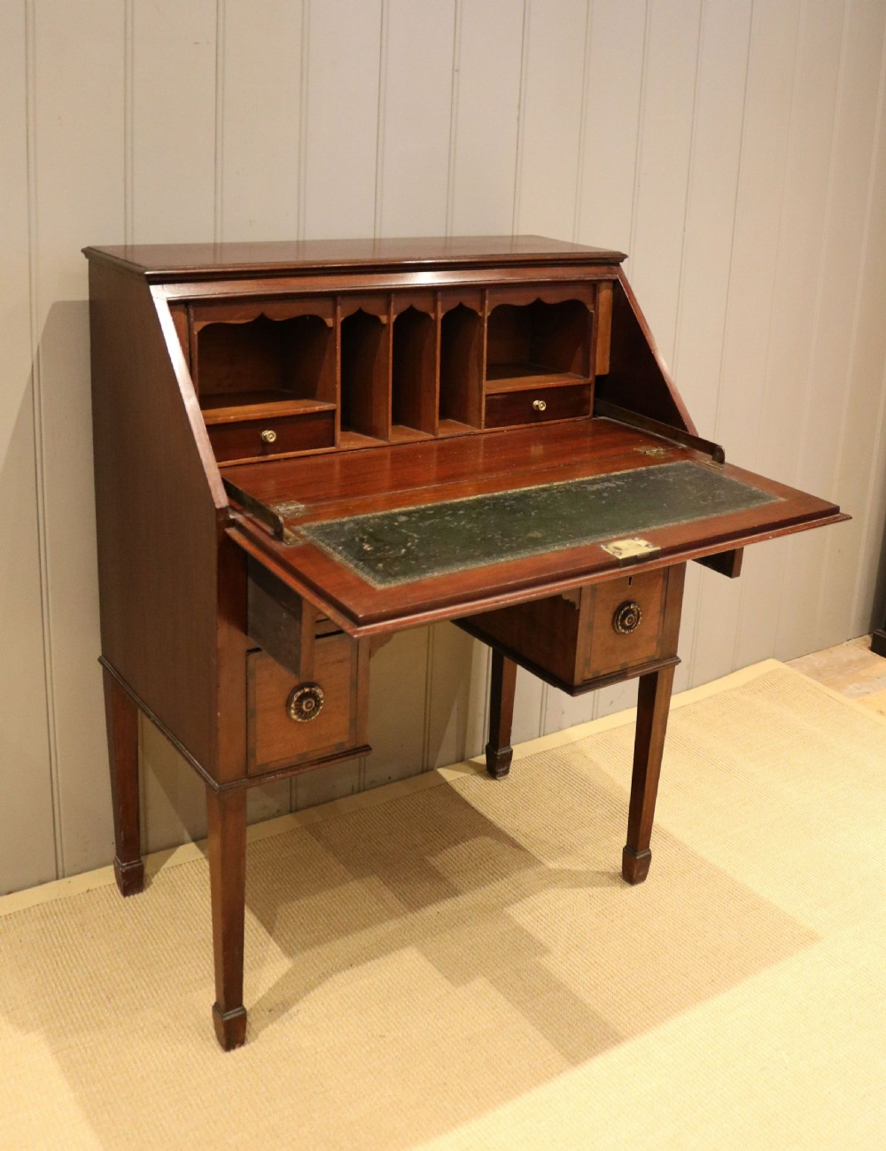Mahogany Kneehole Bureau View V