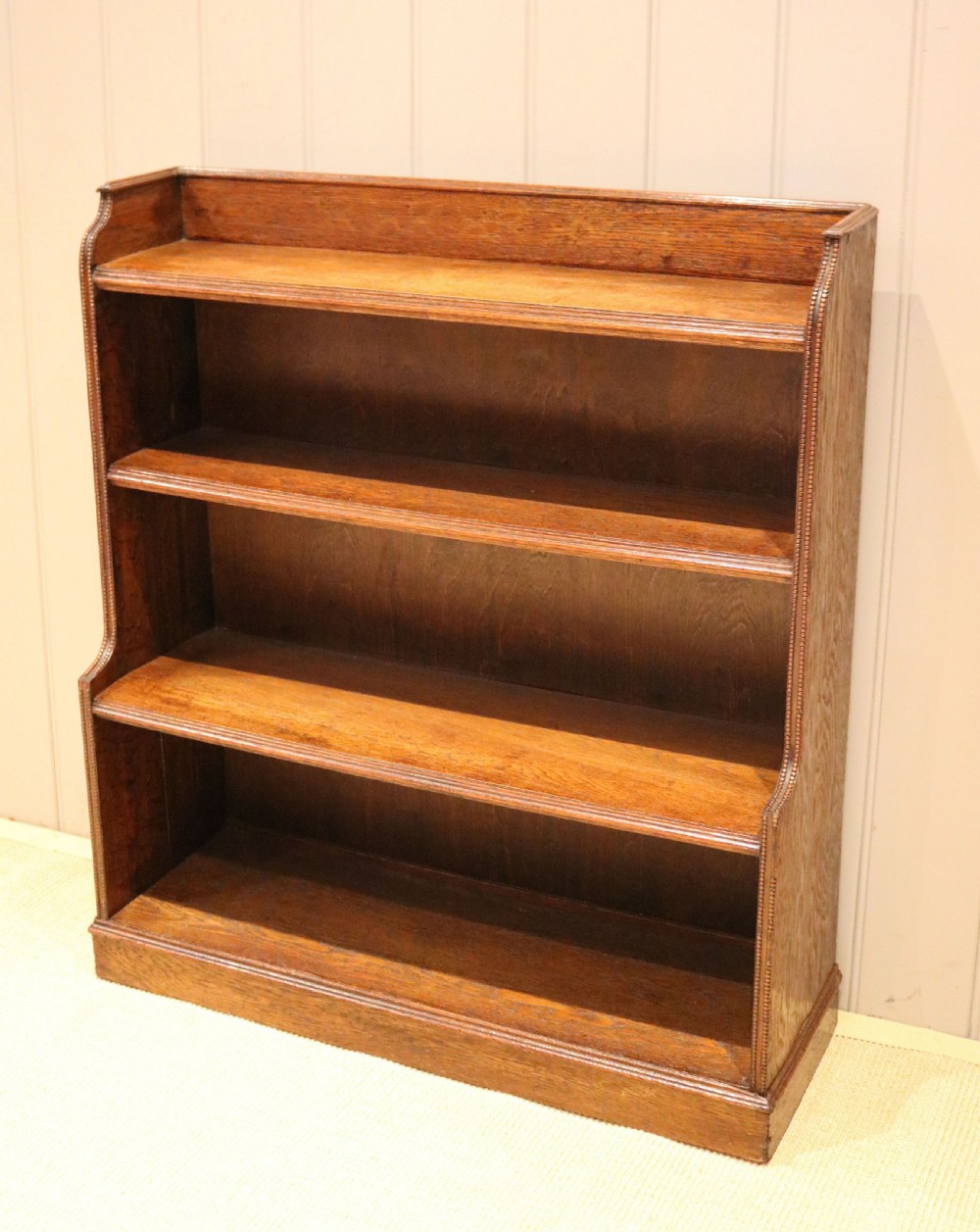 Oak Open Graduated Bookcase View II