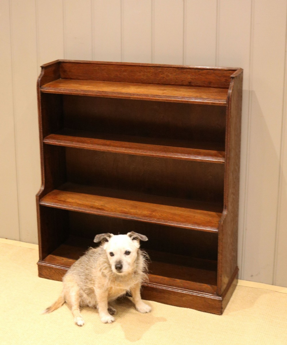Oak Open Graduated Bookcase View VI
