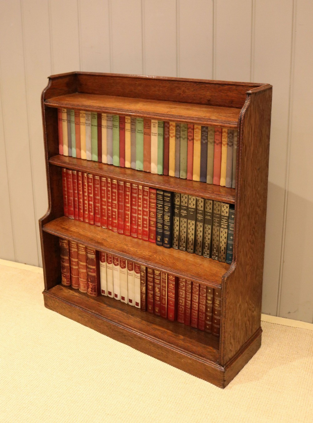 Oak Open Graduated Bookcase View XI