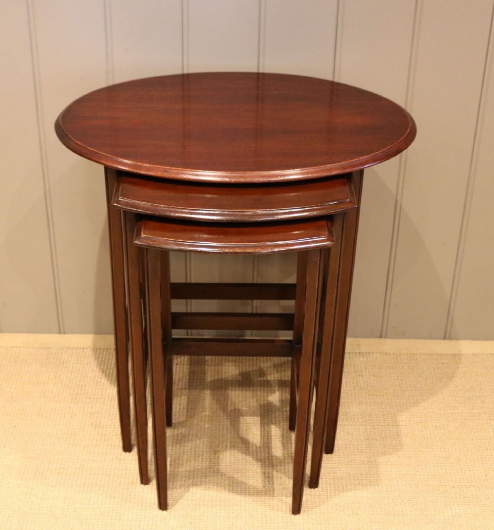 Mahogany Nest Of Three Tables