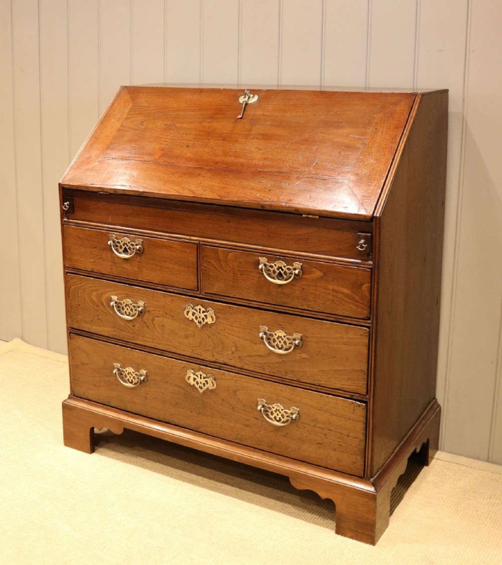 Late 18th Century Elm Bureau