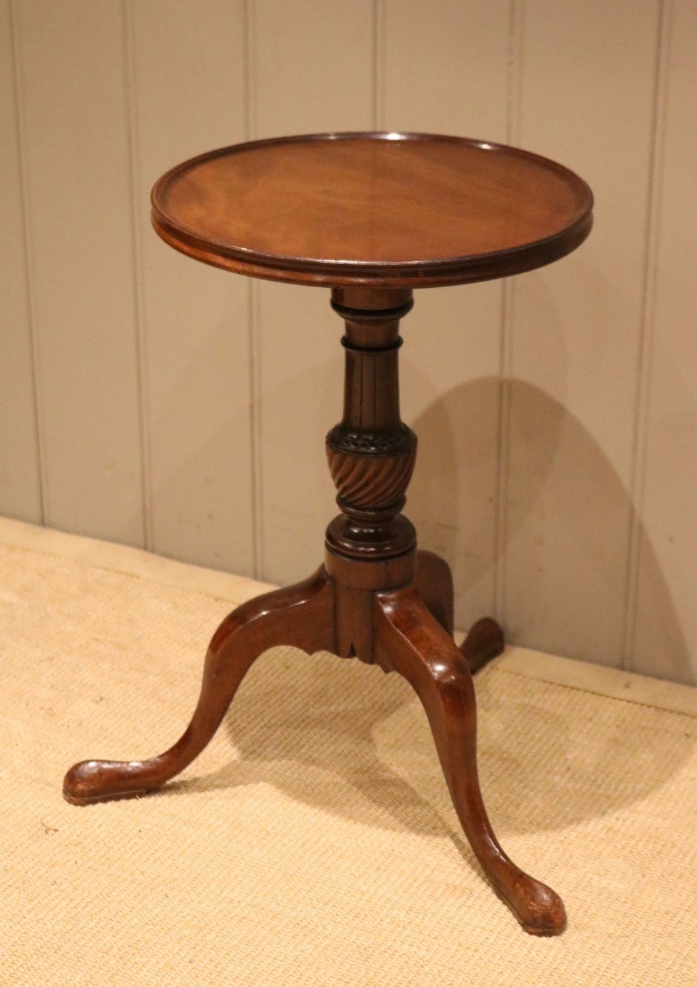 Mid Victorian Mahogany Tripod Table
