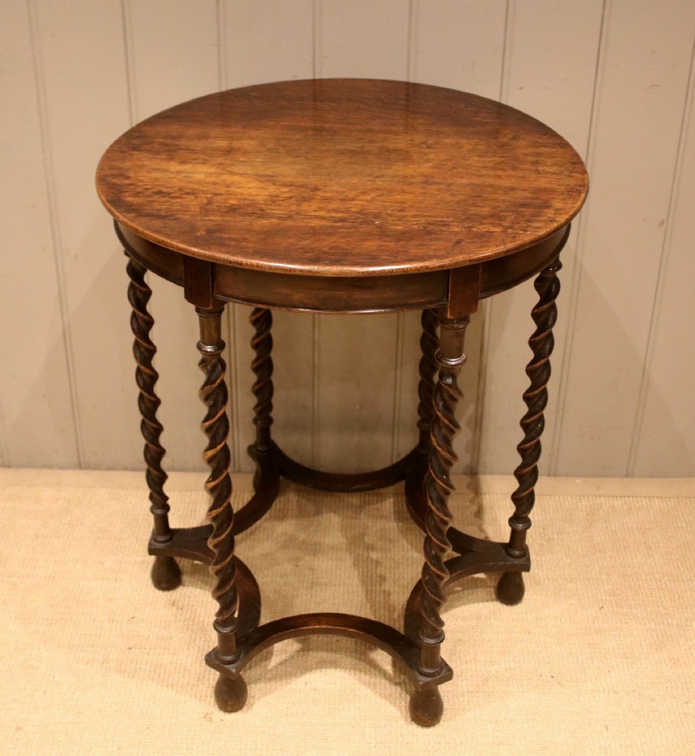 Circular Oak Table