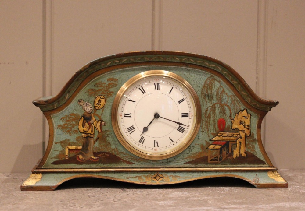 Attractive Chinoiserie Mantel Clock