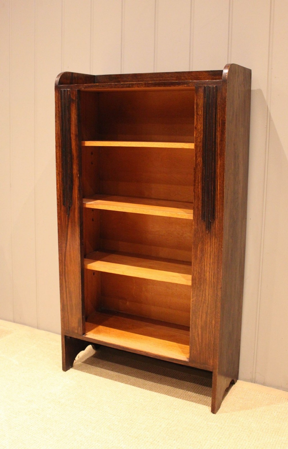 Oak Art Deco open
