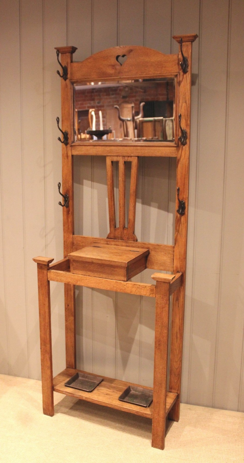 Arts & Crafts Oak Hall Stand