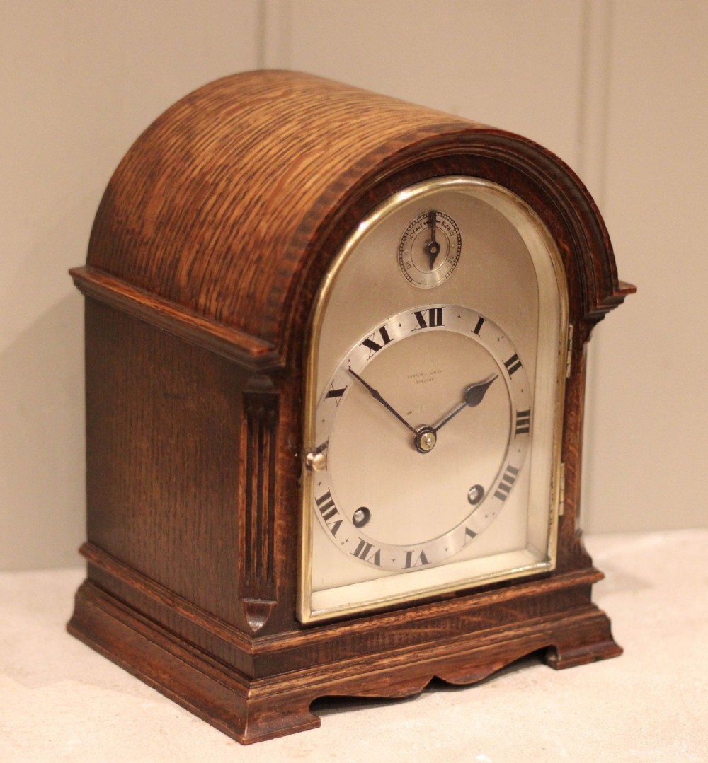 Oak Dome Top Mantel Clock