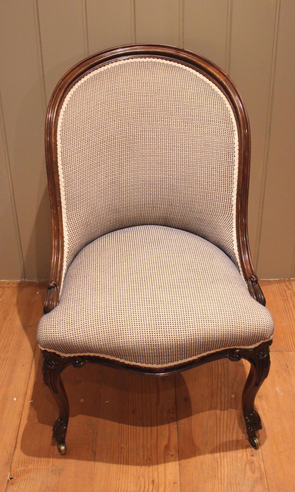 Mid Victorian Rosewood Armchair