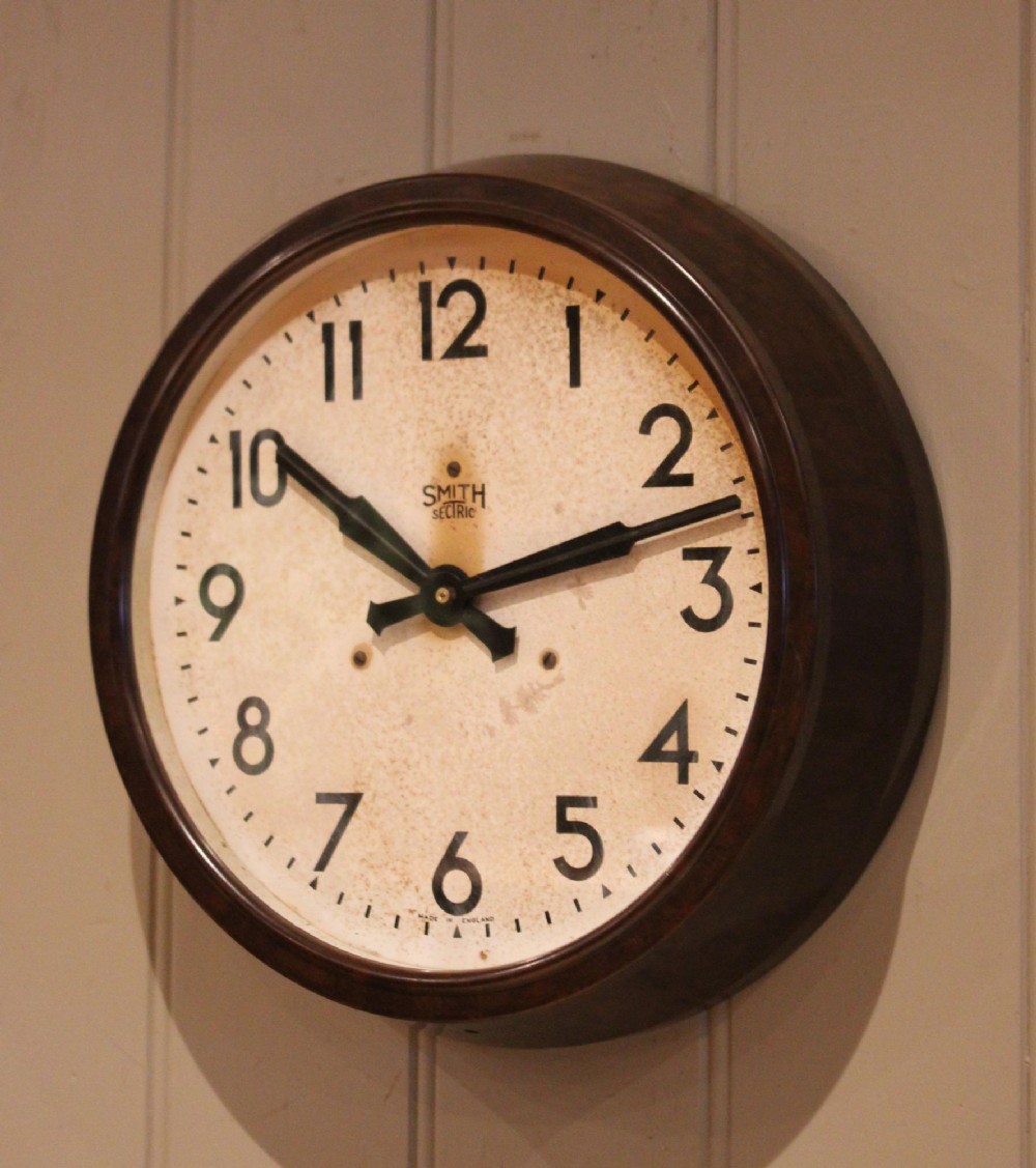 Original Bakelite Wall Clock