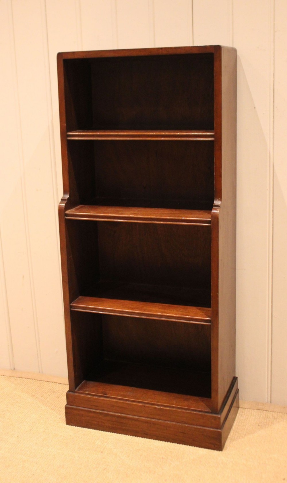 Mahogany Open Graduated Bookcase