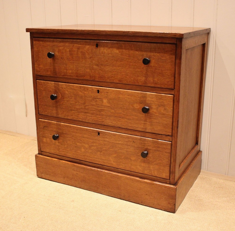 Edwardian Oak Chest of Drawers View II