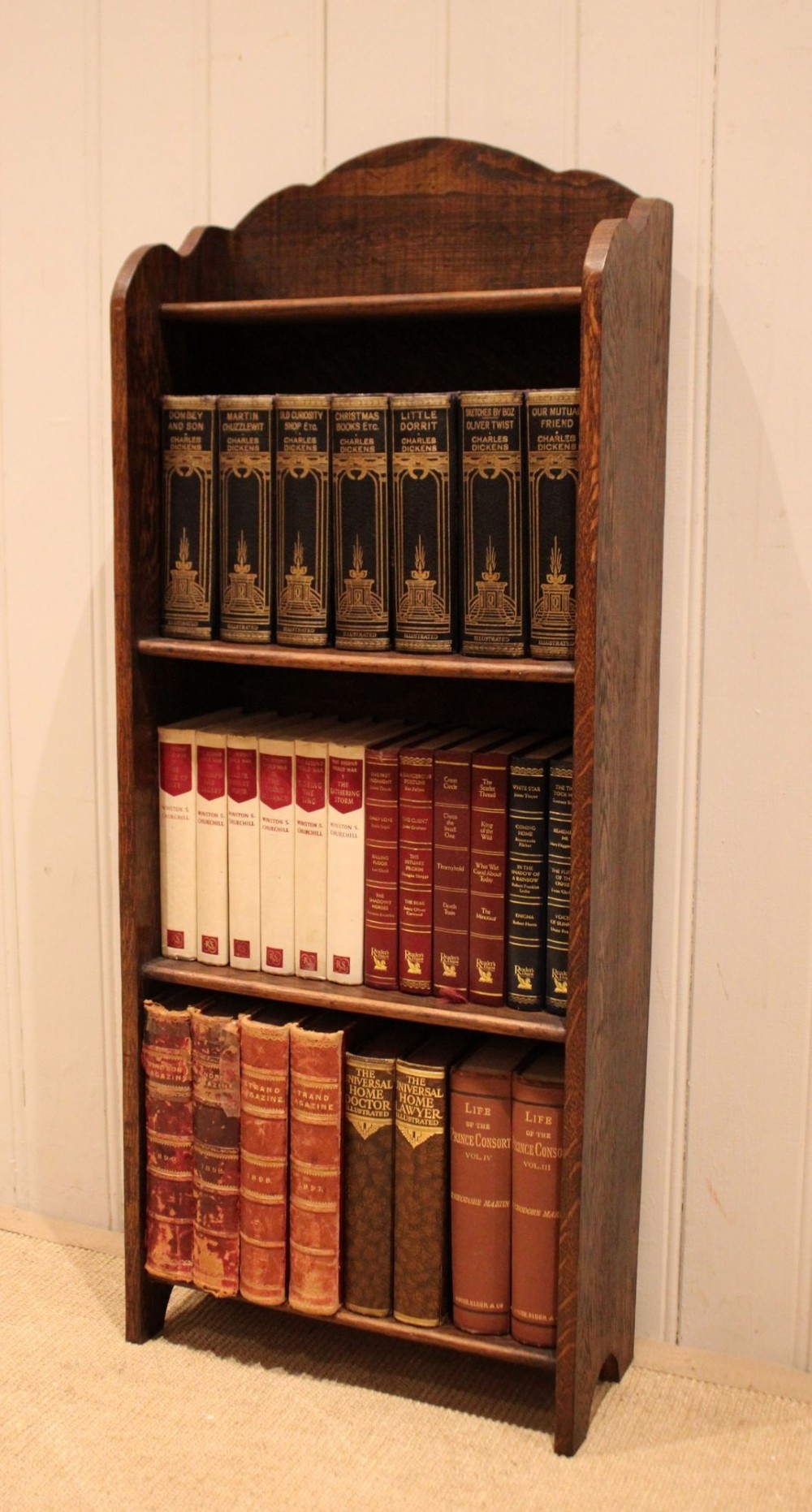 Small Proportioned Oak Open Bookcase