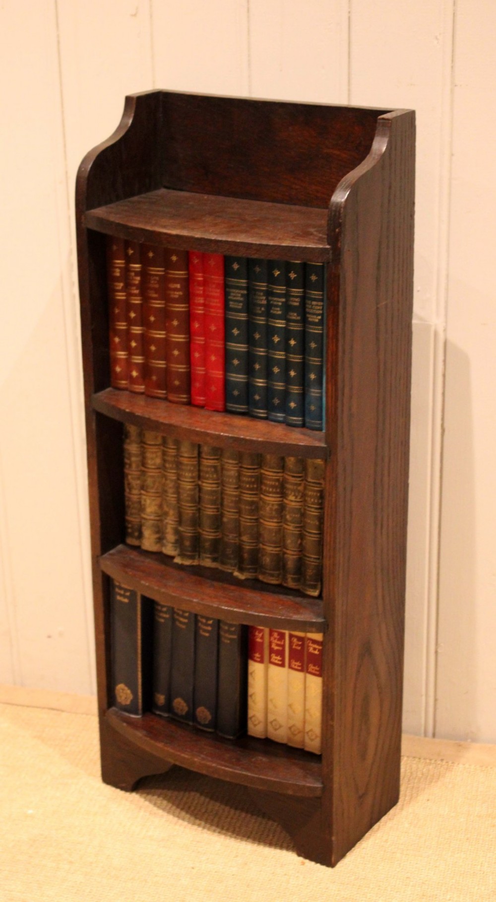 Small Oak Open Bookshelves View IX
