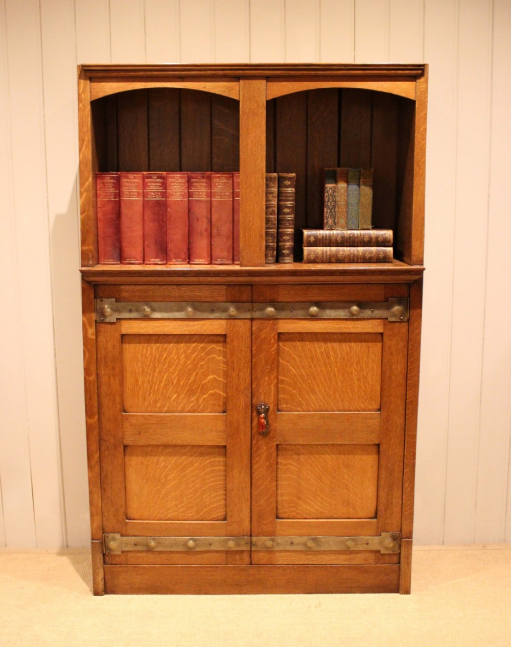 Substantial Golden Oak Arts & Crafts Cabinet View III