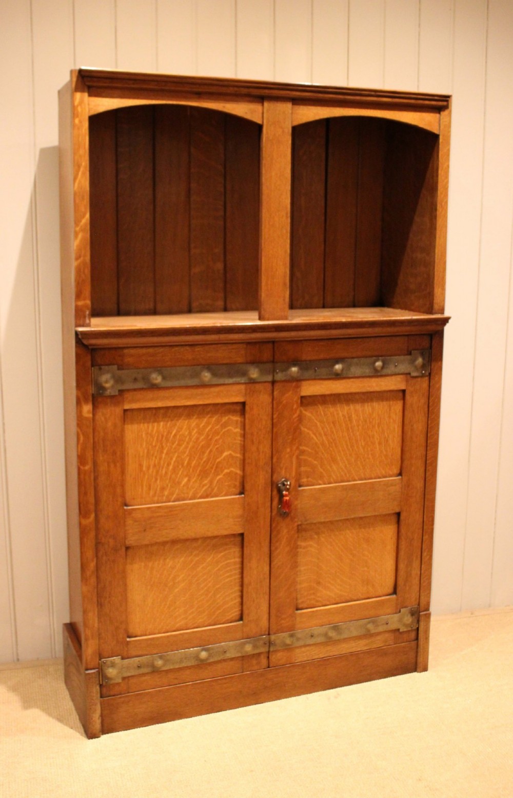 Substantial Golden Oak Arts & Crafts Cabinet View IV
