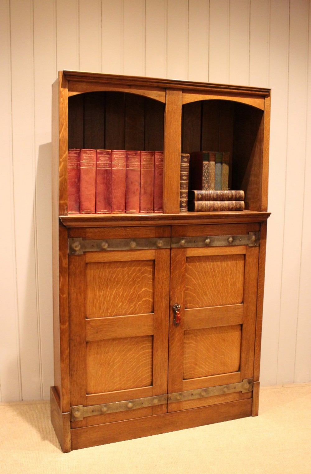 Substantial Golden Oak Arts & Crafts Cabinet View V