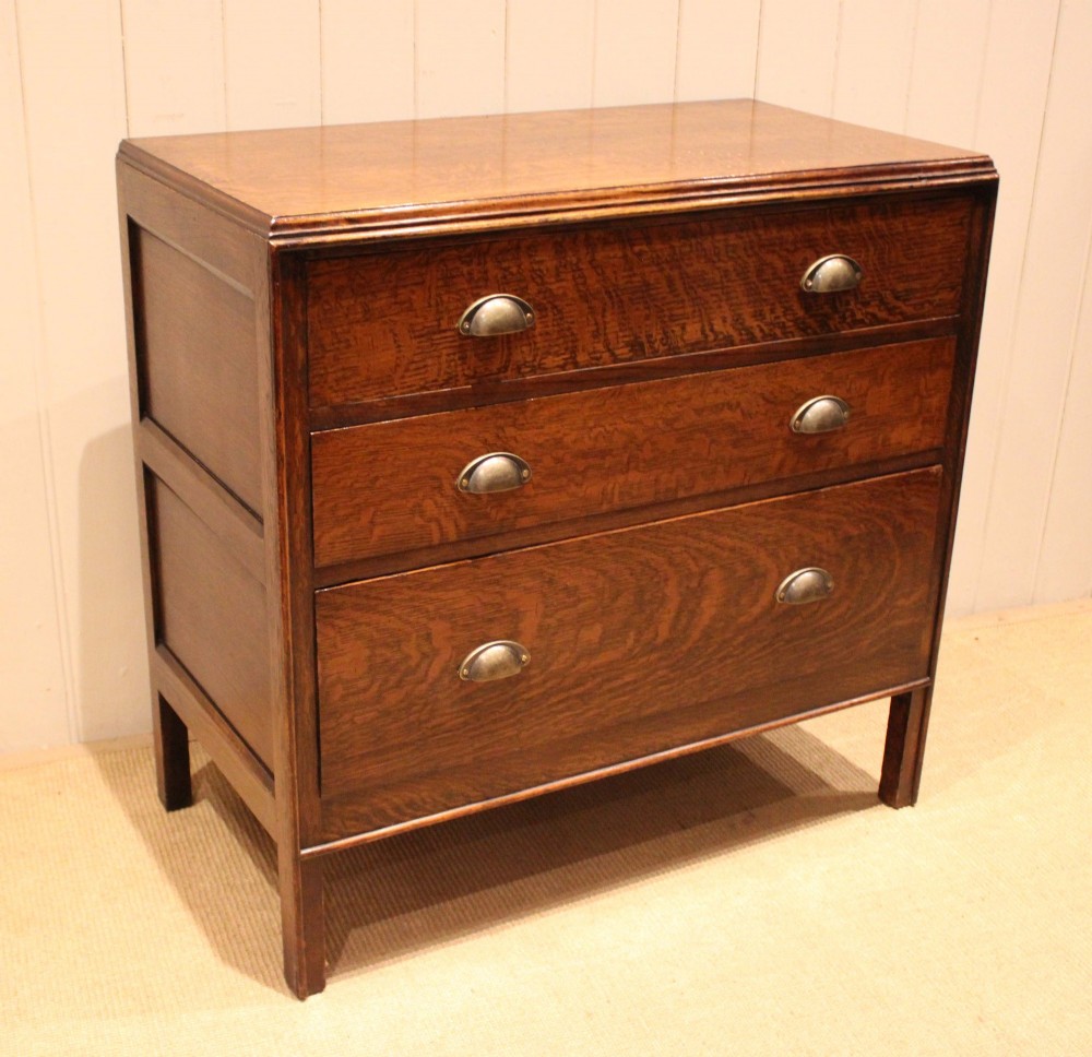 Oak Chest Of Drawers View VIII