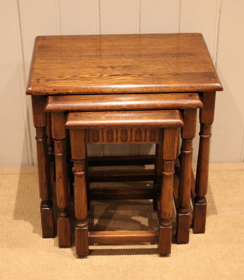 Oak Nest Of Three Tables View V