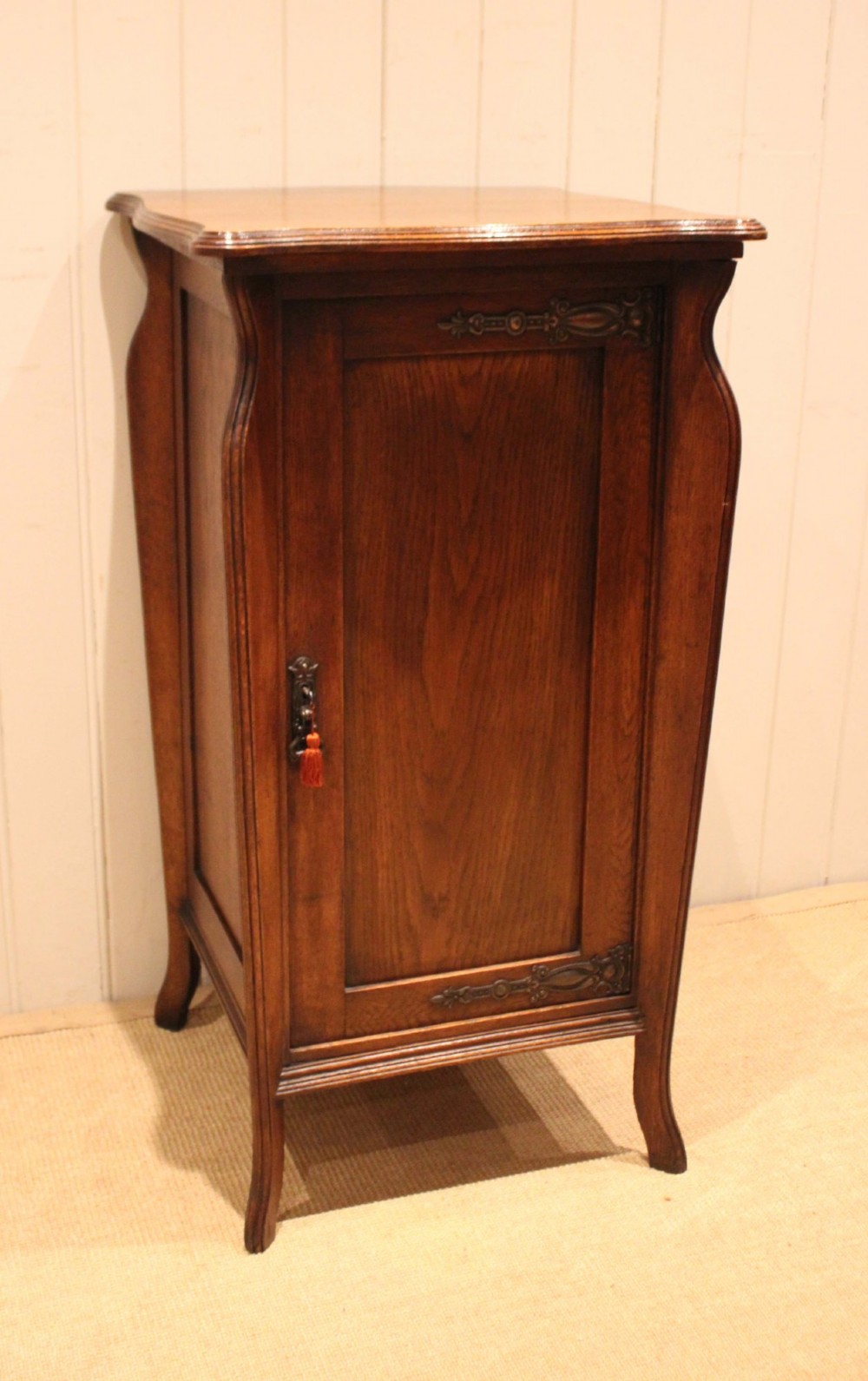 Substantial Arts & Crafts Oak Cabinet View III