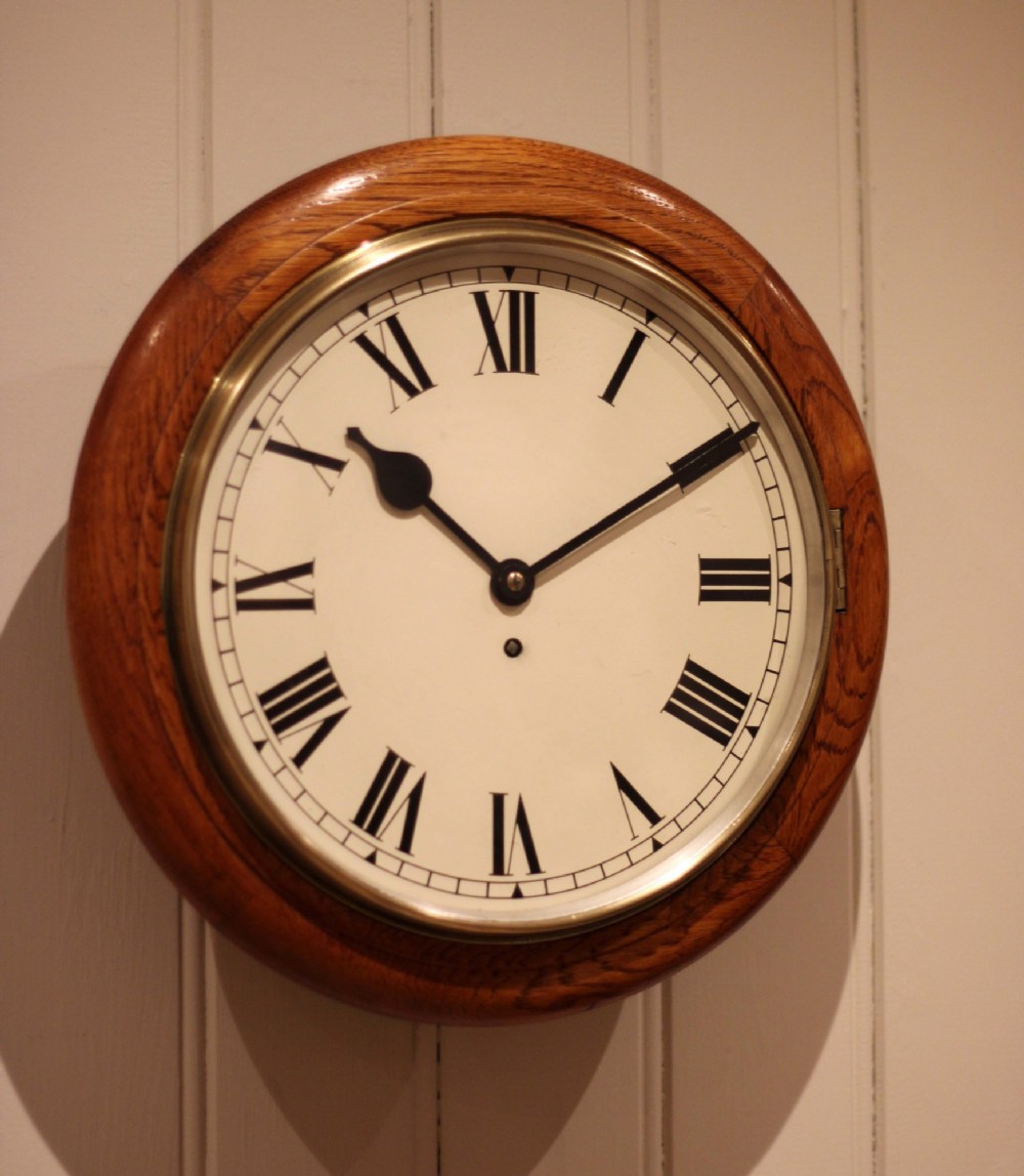 Early 20th century Oak Dial Clock View V