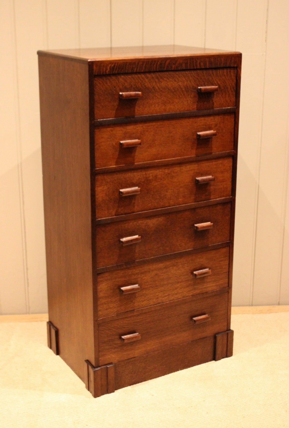 Tall Oak Chest Of Drawers