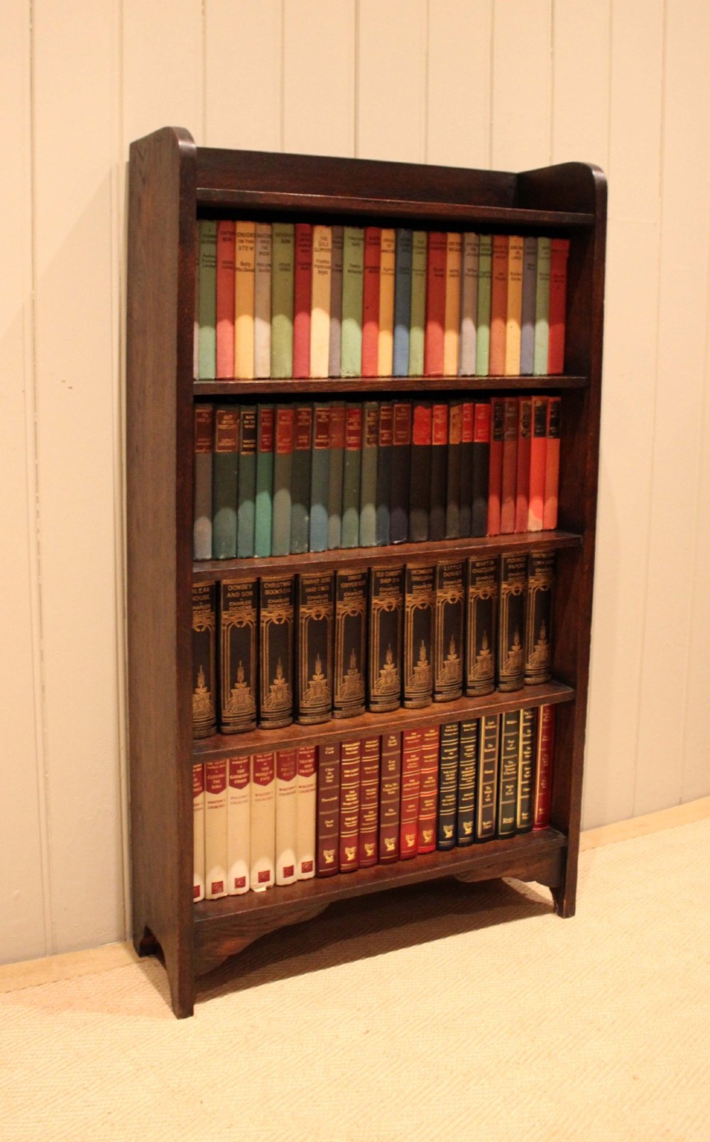 Oak Open Curved Top Bookcase View III