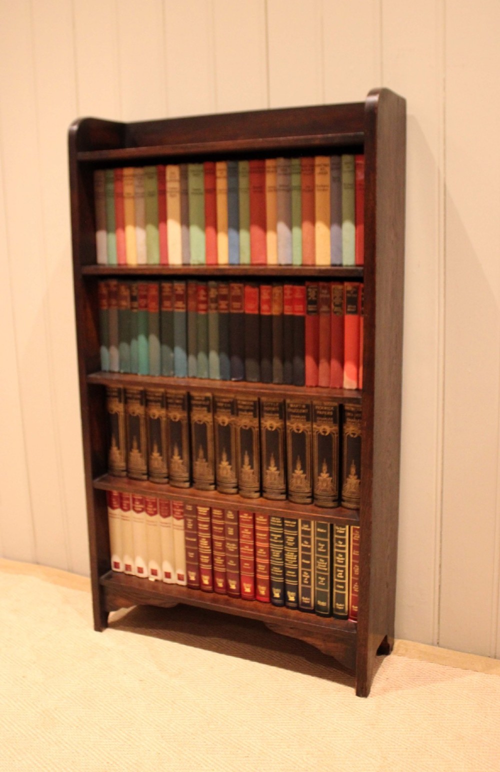 Oak Open Curved Top Bookcase View X