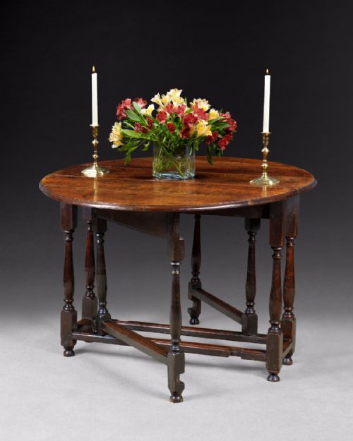 Queen Anne Period Oak Gate-legged Table.