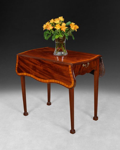 George III Period Mahogany Butterfly Pembroke Table