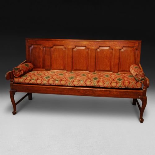 A Good Sized Mid 18th. Century Oak Settle