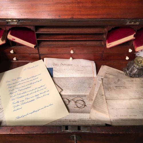 GEORGE III PERIOD MAHOGANY TALLY DESK - ADDITIONAL PHOTO 2