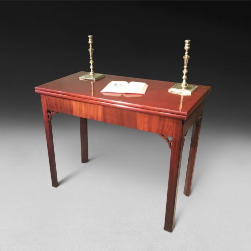 George III Mahogany Turnover Top Tea Table, with Concertina Action