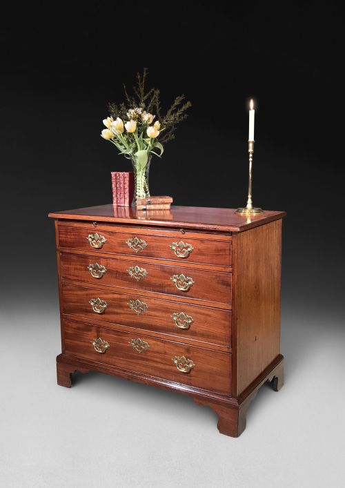 George III Mahogany and Rosewood Crossbanded Chest of Drawers