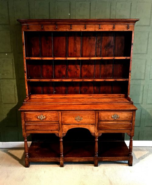 George III Period Oak Welsh Dresser and Rack