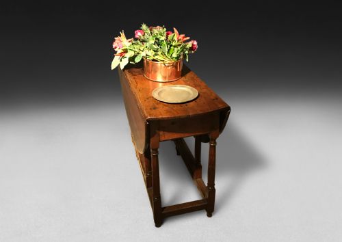 fig 1. Late 17th. Century Oak Gate-Legged Table