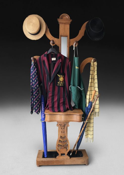 VICTORIAN OAK HALL STAND - ADDITIONAL PHOTO 1