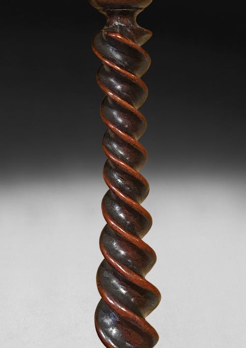 VICTORIAN WALNUT CORNER WHATNOT - ADDITIONAL PHOTO 2