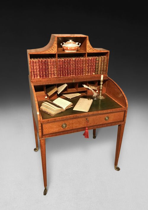 GEORGE III SATINWOOD BONHEUR DU JOUR - ADDITIONAL PHOTO 1