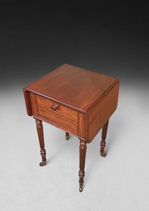 Gillows Regency Mahogany Pembroke Table