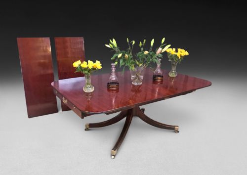 fig 2. Regency Mahogany Pocock Extending Dining Table