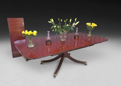 fig 3. Regency Mahogany Pocock Extending Dining Table